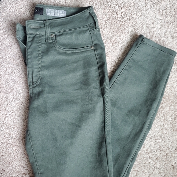 Army green Aeropostle pants - Picture 1 of 3